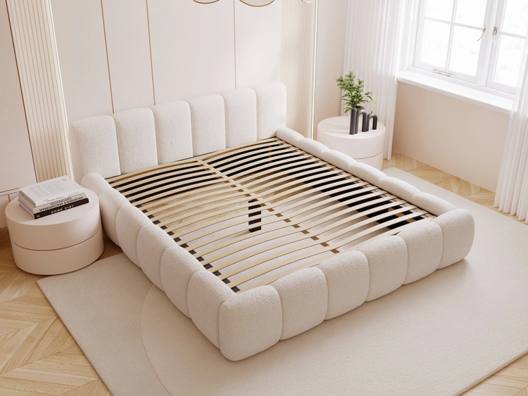 Polsterbett ohne Bettkasten mit Lattenrost 200x200 Cloud Low aus Bouclé-Stoff Beige